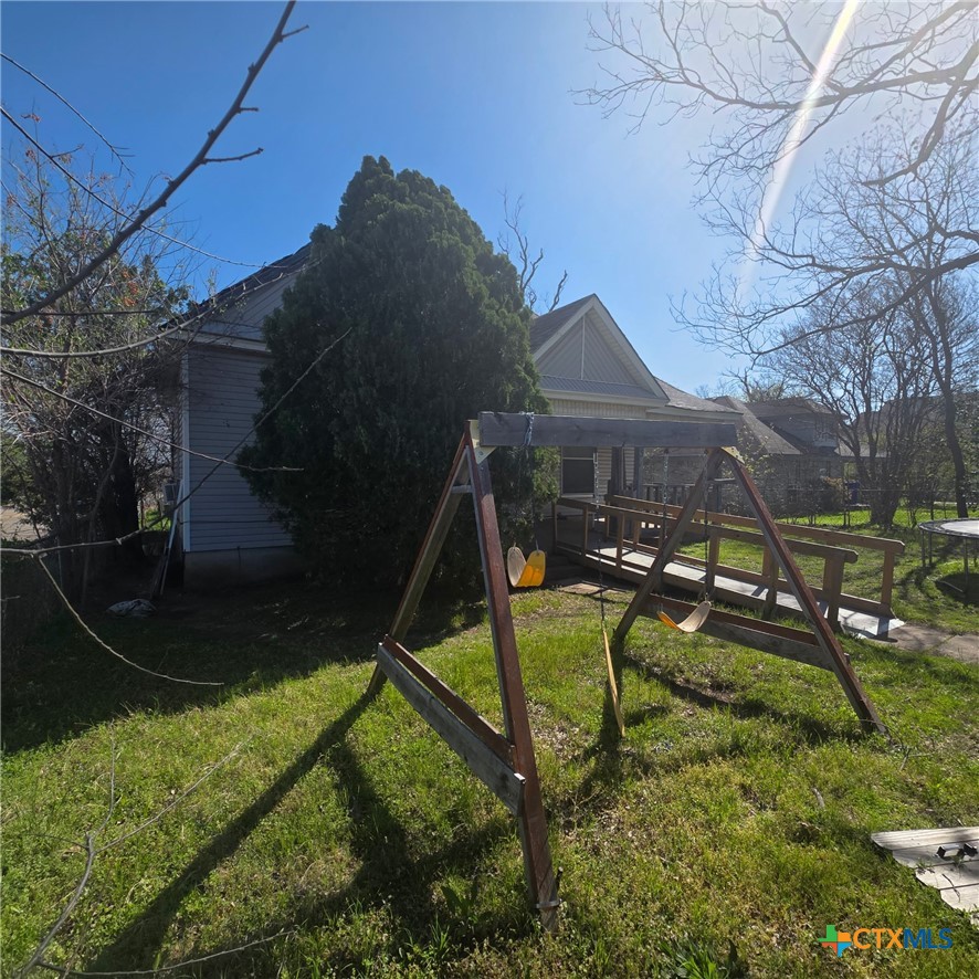 925 N 16th Street Property Photo 3