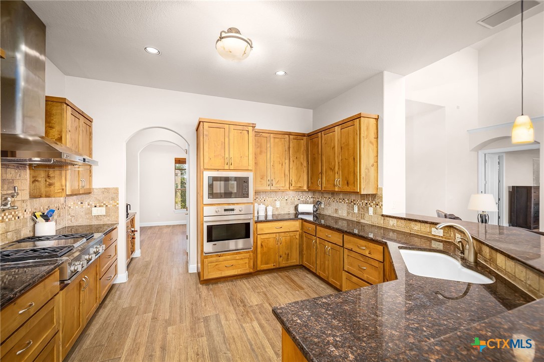 12407 Aquaplex Drive Property Photo 18