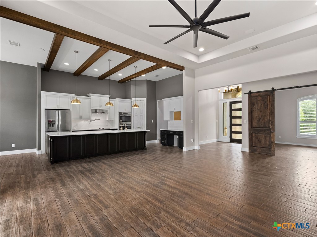 654 Copper Trace Property Photo 9