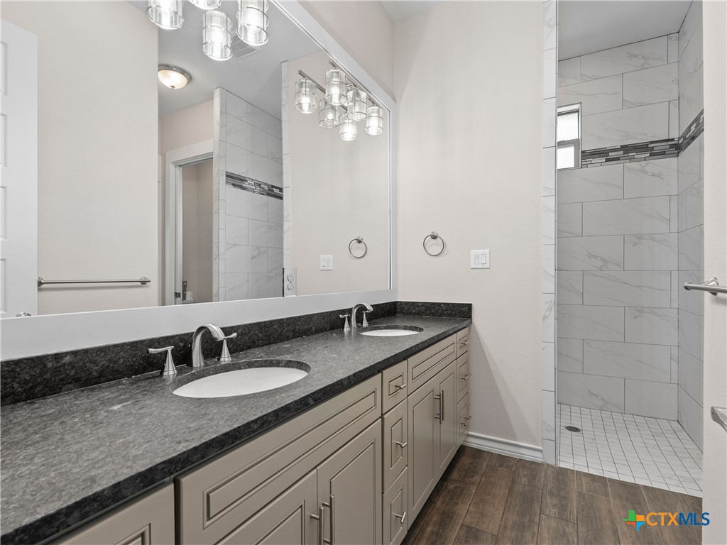 654 Copper Trace Property Photo 22