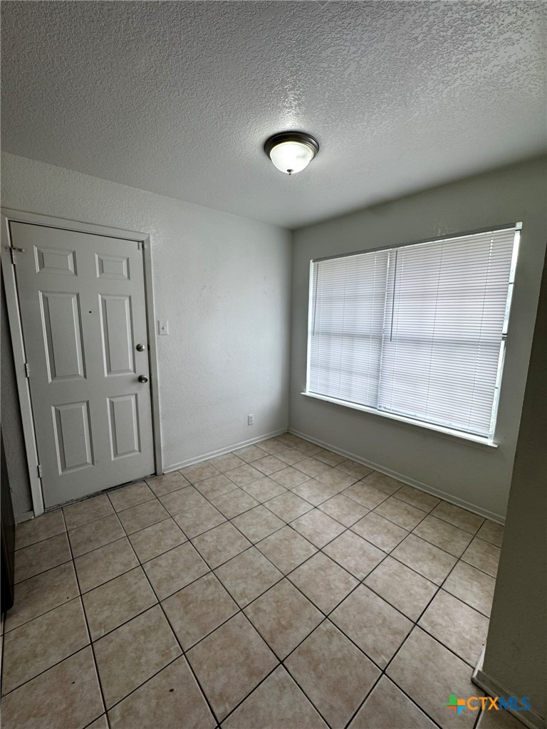 2416 Jerome Drive Property Photo 5