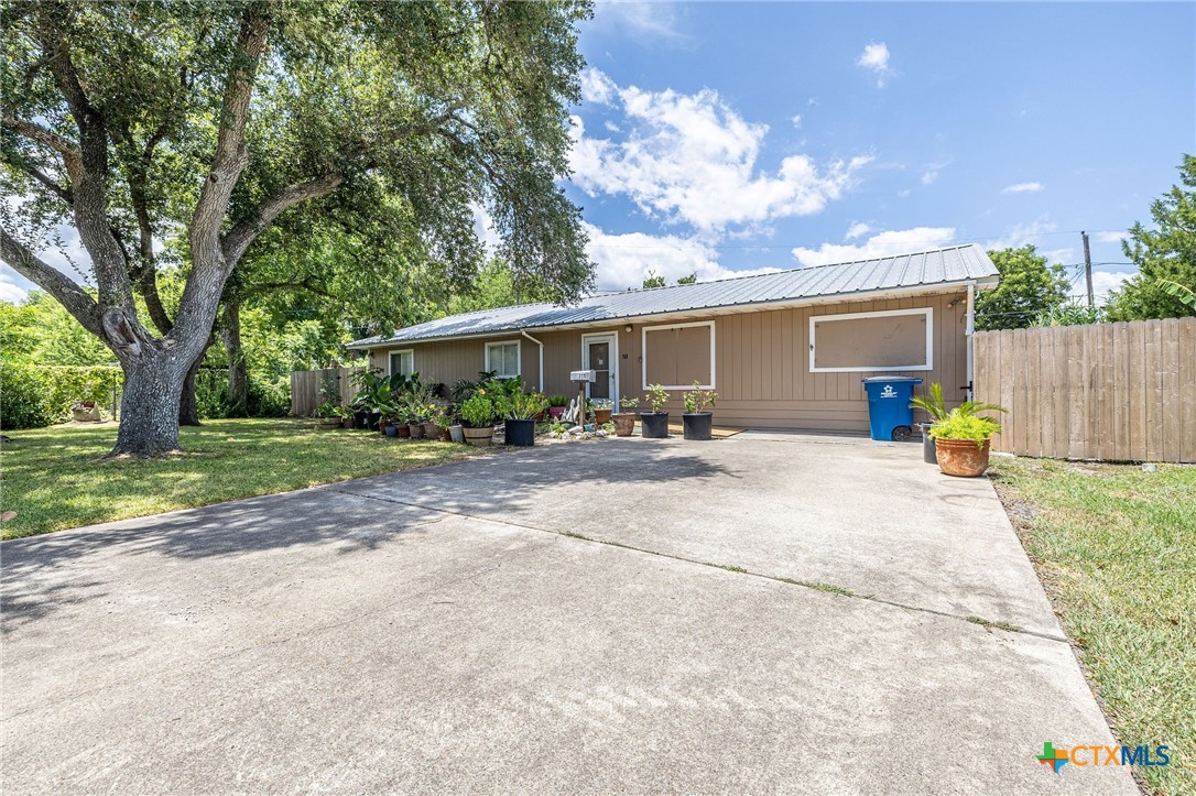 313 Dan Avenue Property Photo 1