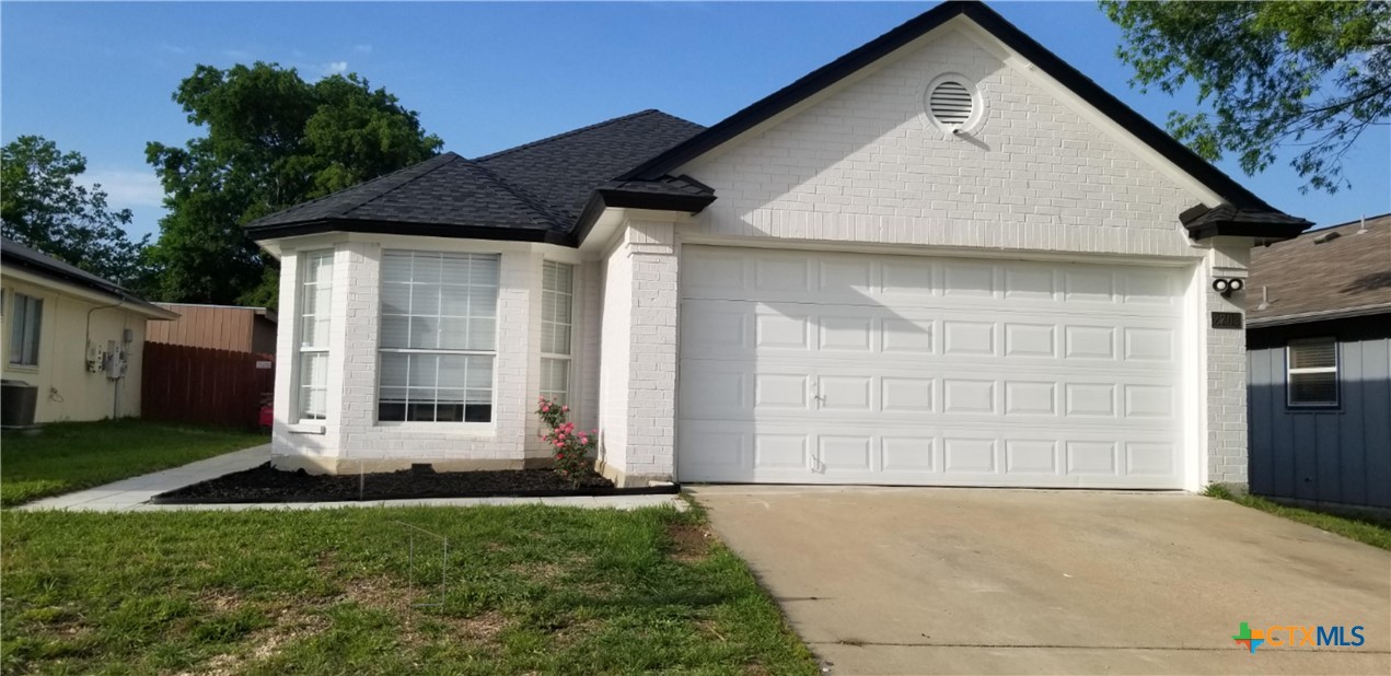 2703 Blackburn Drive Property Photo 1