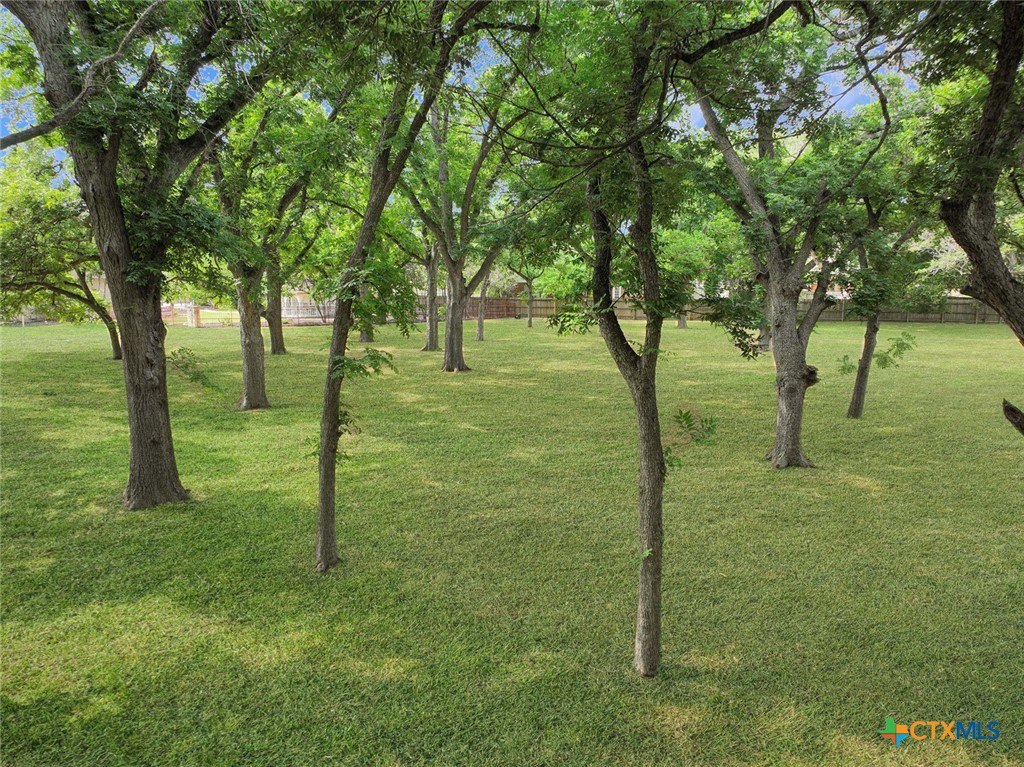 127 Milagros Property Photo 6