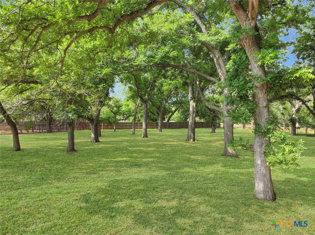127 Milagros Property Photo 7