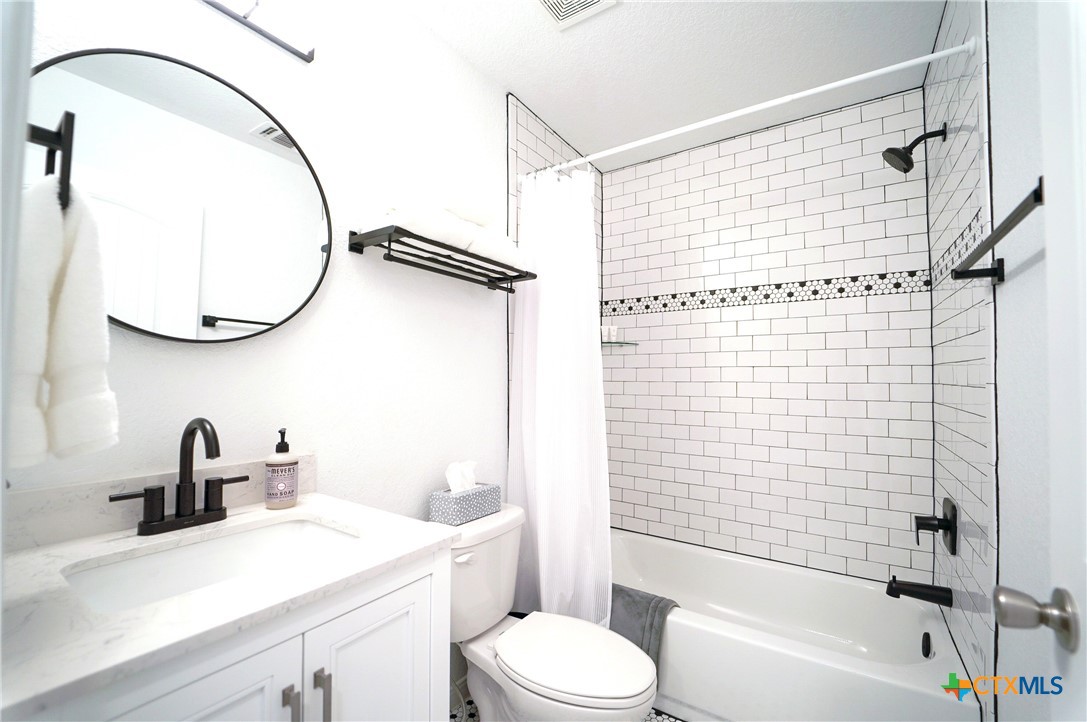 685 Ridgerock Drive Property Photo 17