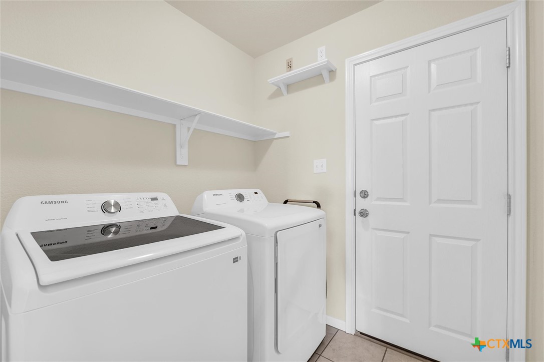 2541 Massey Lane Property Photo 10