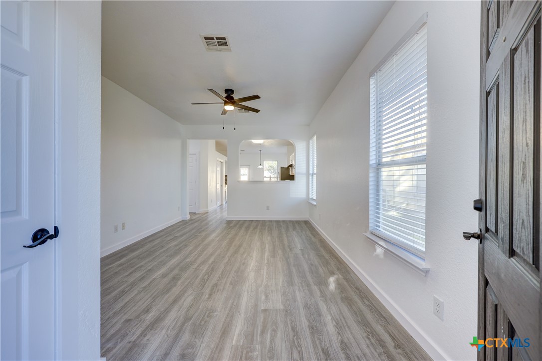 15218 Parrish Lane Property Photo 4