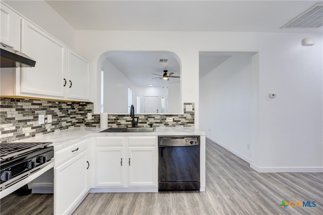 15218 Parrish Lane Property Photo 10
