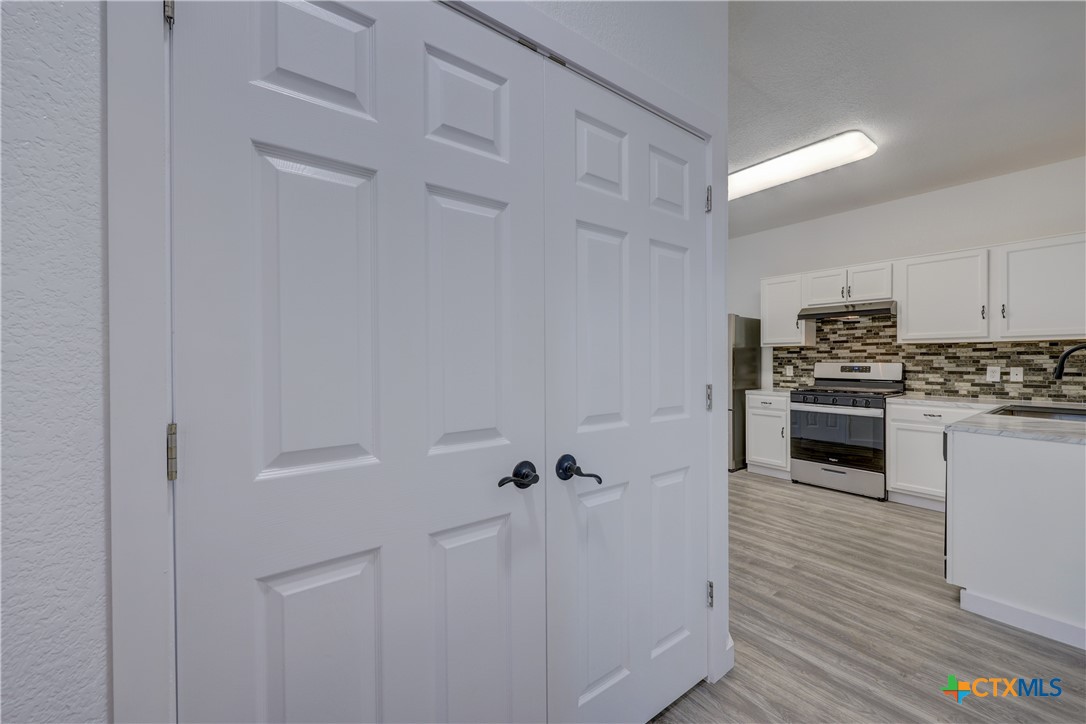 15218 Parrish Lane Property Photo 25