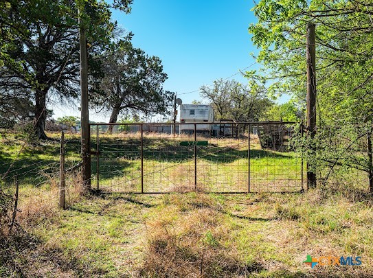 2 Fm-2410 Property Photo 2