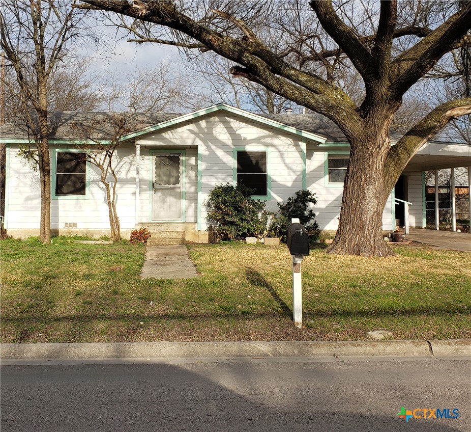 1010 Georgetown Road Property Photo 1