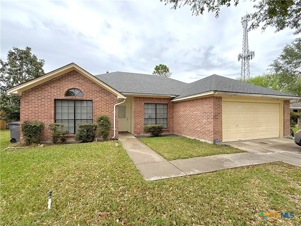 316 Cromwell Drive Property Photo 1