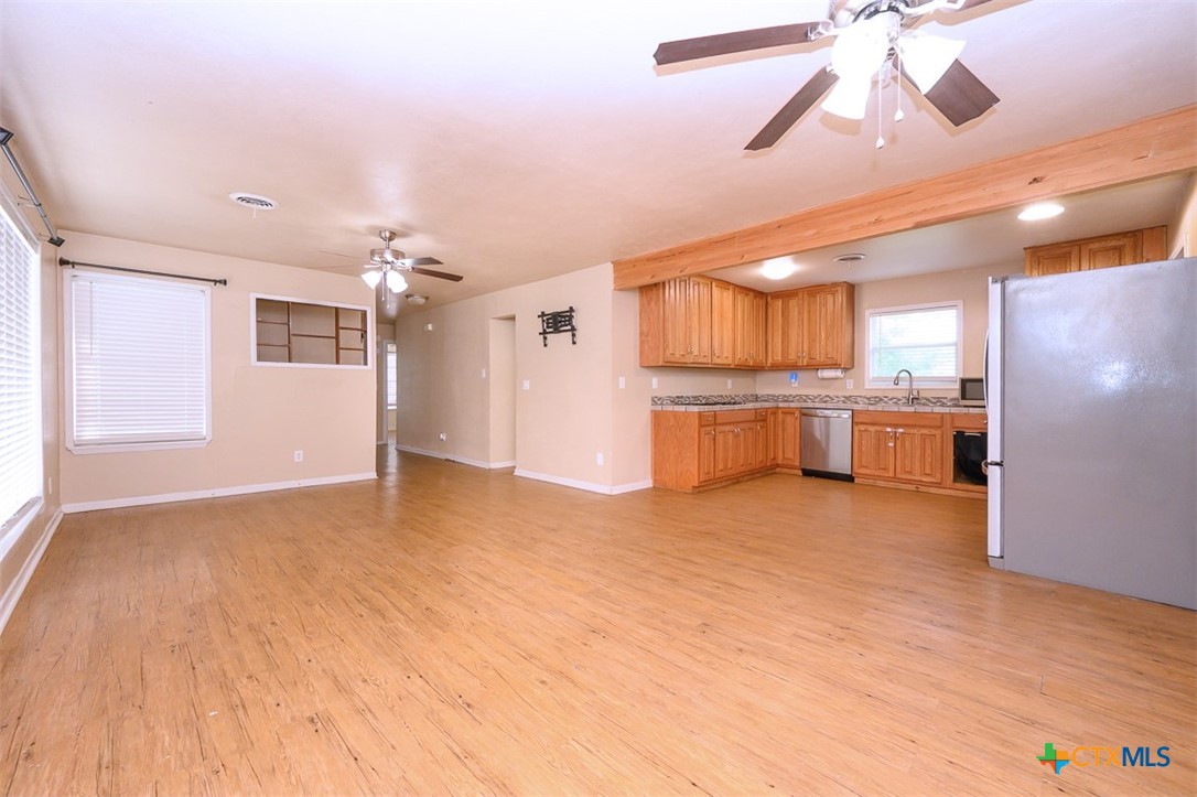 104 W Beeline Lane Property Photo 14