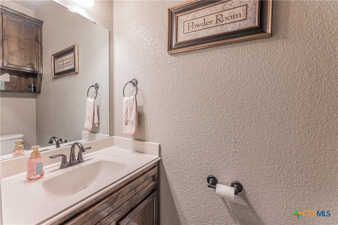 5005 Fresco Drive Property Photo 34