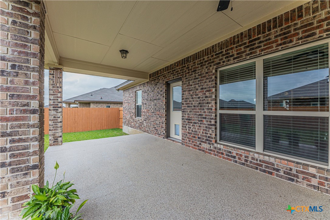 5005 Fresco Drive Property Photo 37