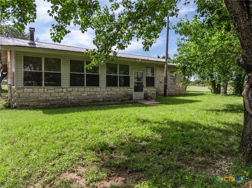 199 Apache Springs Road Property Photo 1