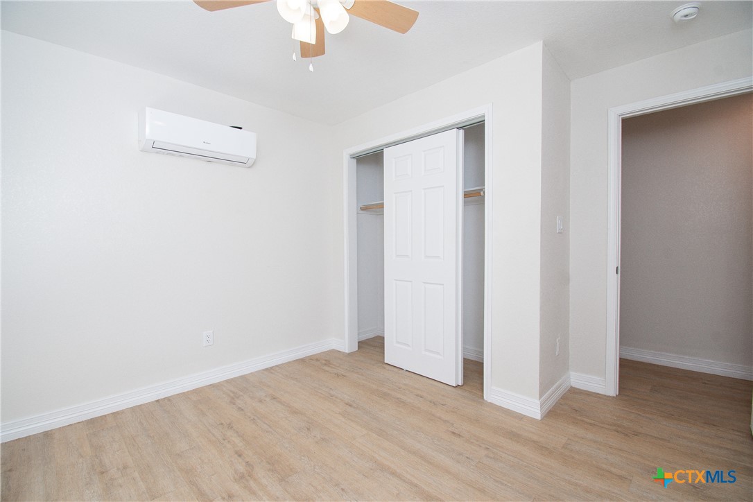199 Apache Springs Road Property Photo 14