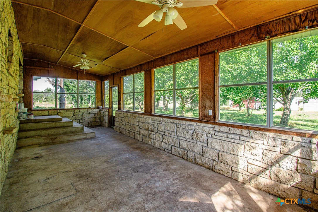 199 Apache Springs Road Property Photo 19