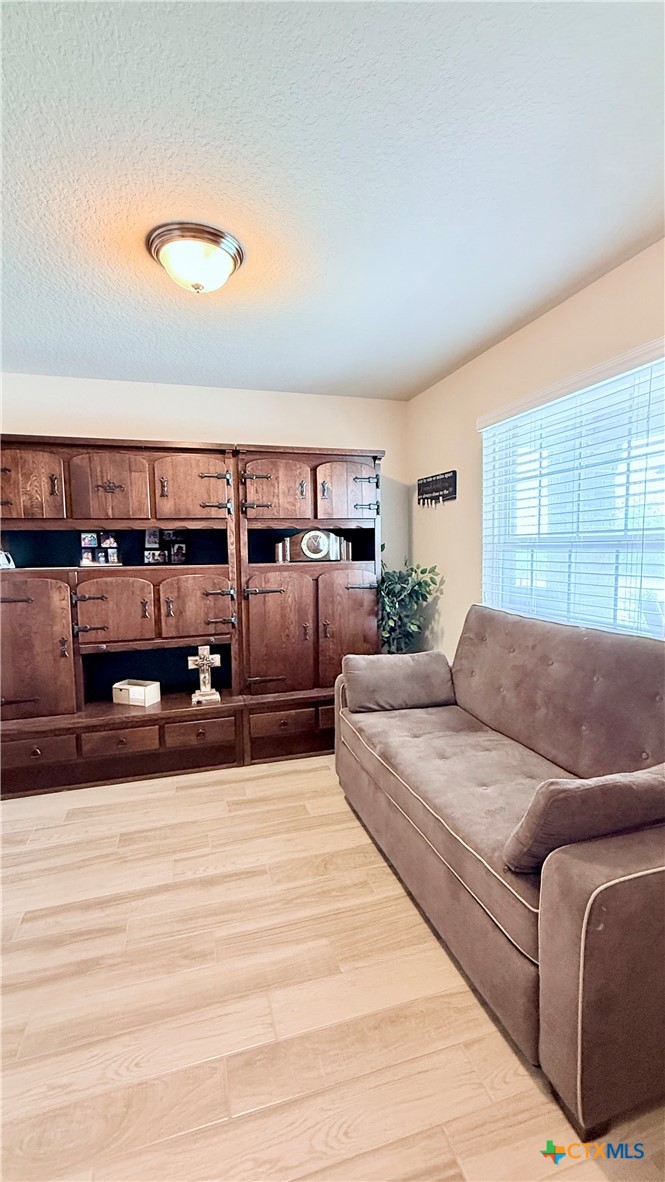 1660 W Nolte Farms Road Property Photo 3