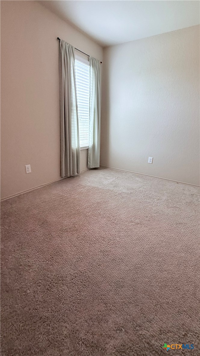 1660 W Nolte Farms Road Property Photo 8
