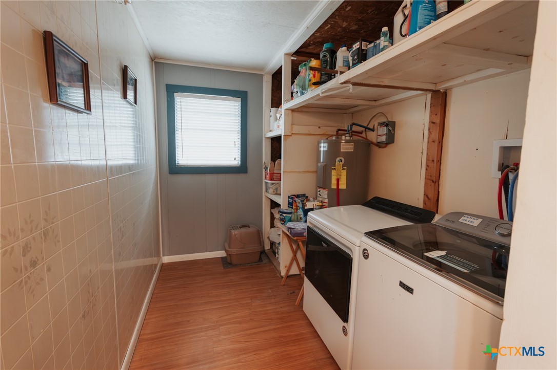 200 Williams Street Property Photo 8