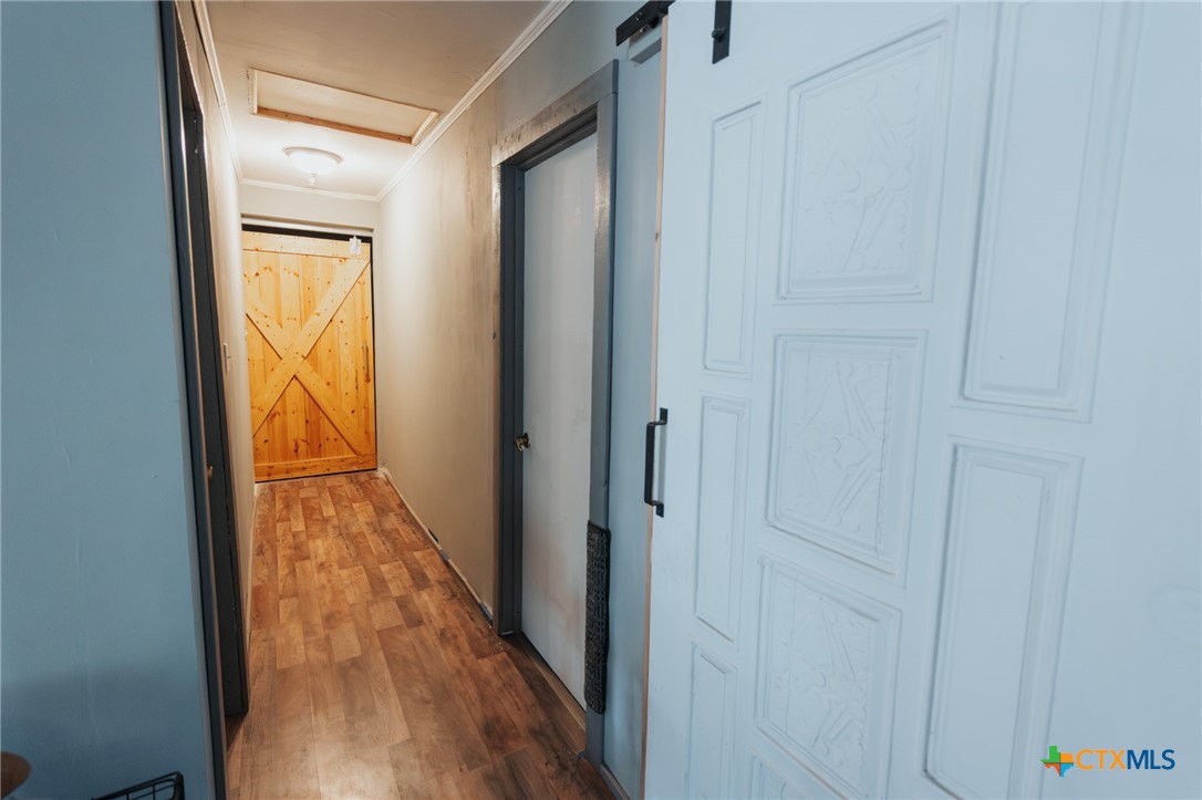 200 Williams Street Property Photo 9