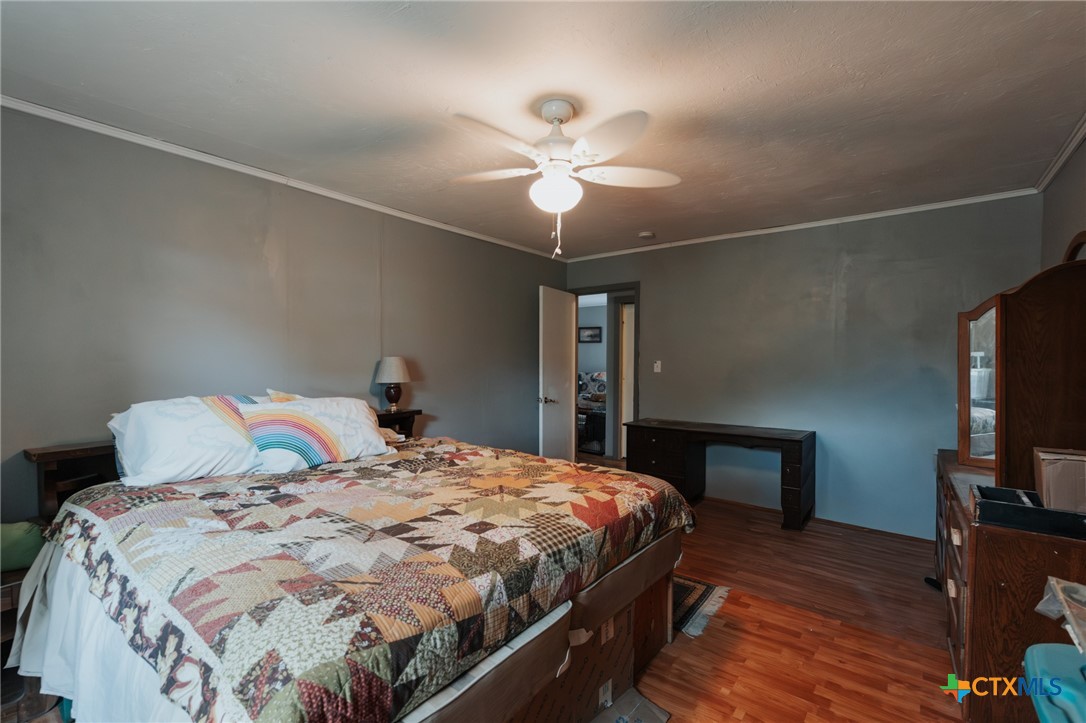 200 Williams Street Property Photo 11