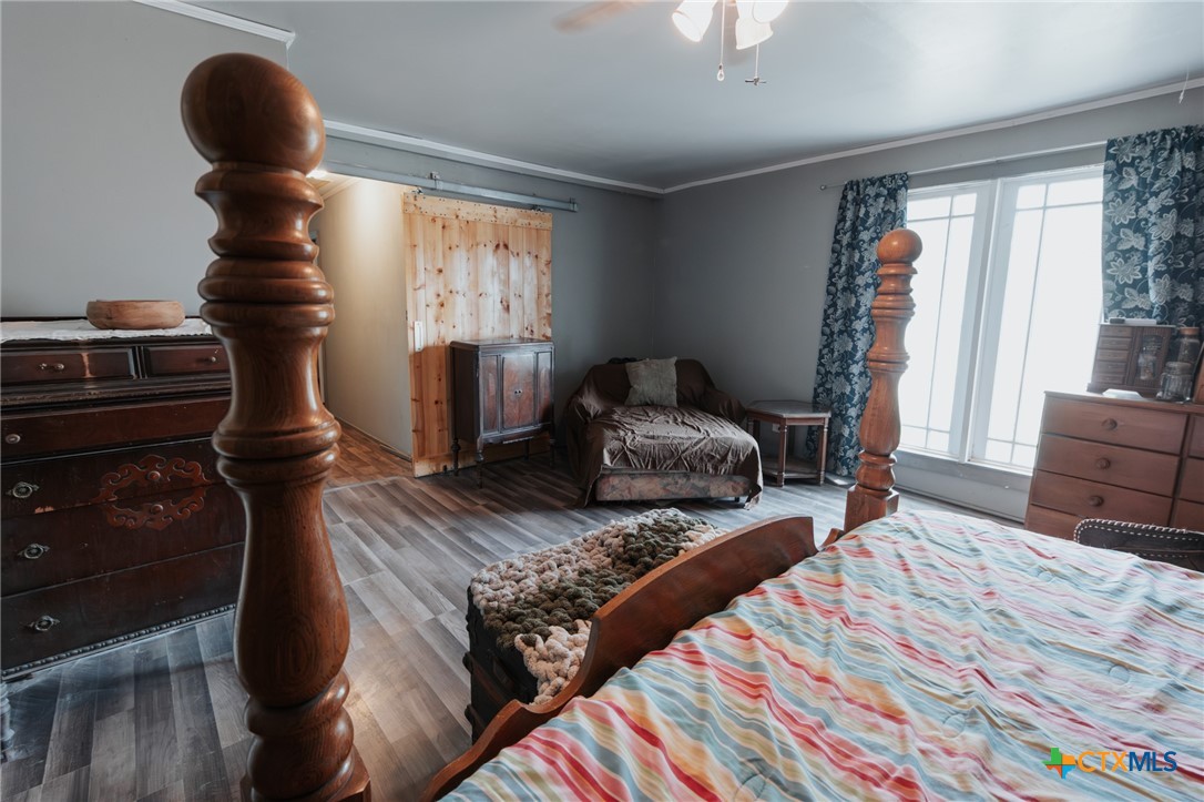 200 Williams Street Property Photo 14