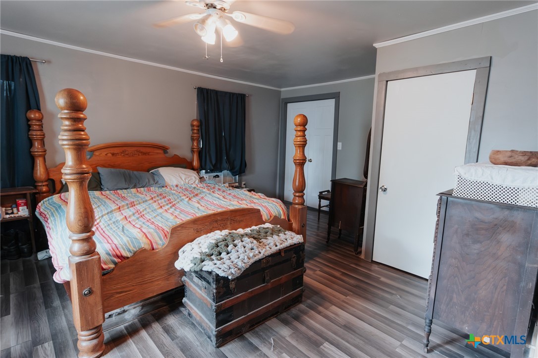 200 Williams Street Property Photo 16