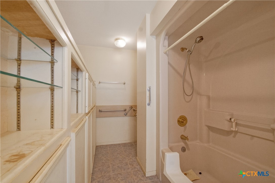 23409 Zac Lentz Parkway Property Photo 25