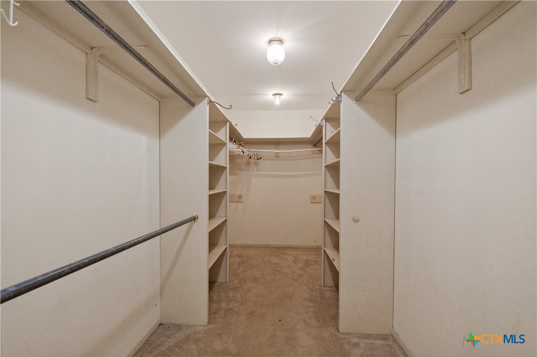 23409 Zac Lentz Parkway Property Photo 29