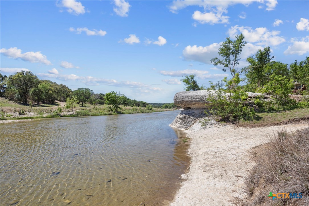 600 Lake Side Cove Property Photo 43