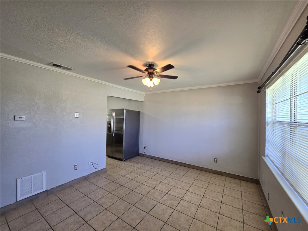 212 E Valley Road B Property Photo 16