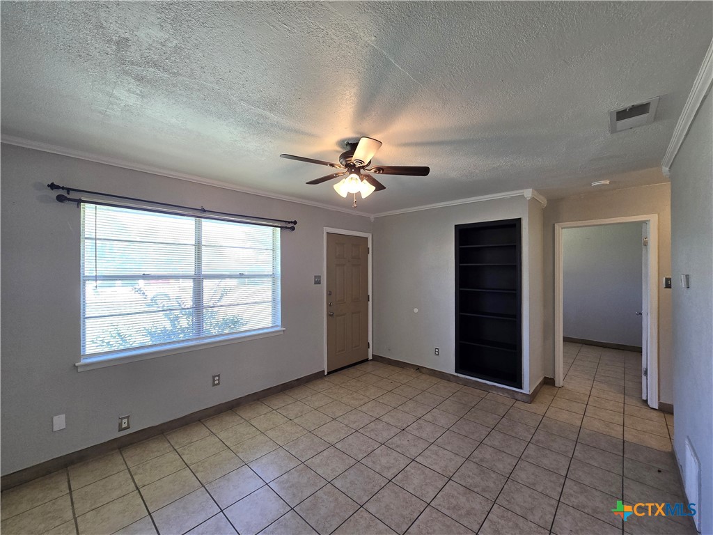 212 E Valley Road B Property Photo 18