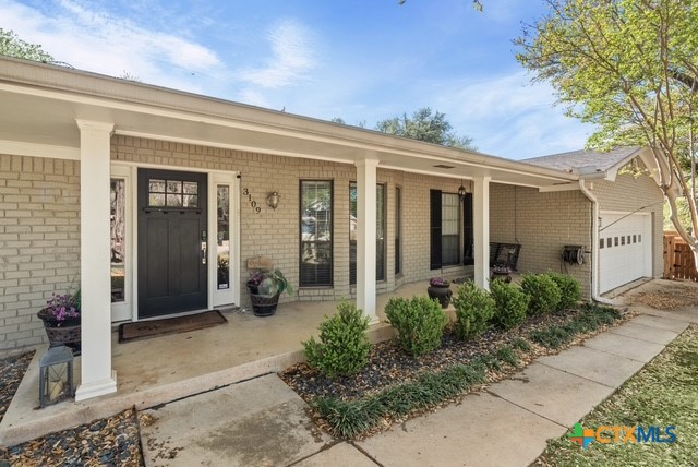 3109 Las Cruces Boulevard Property Photo 3