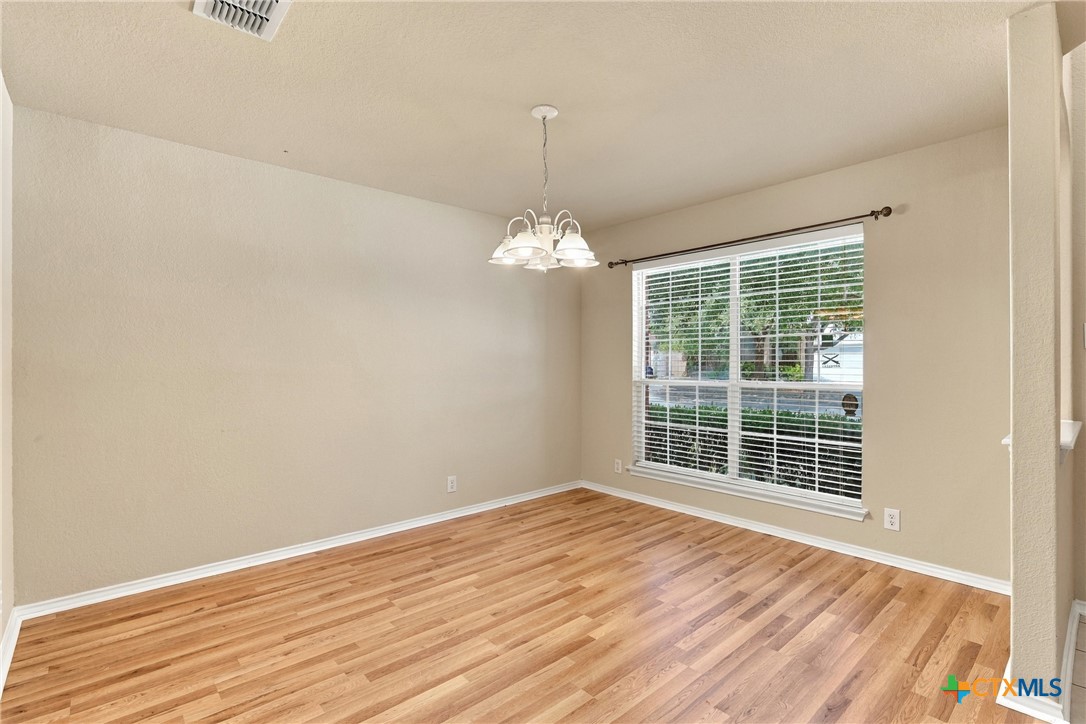 235 Roadrunner Avenue Property Photo 9