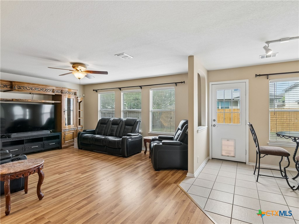 235 Roadrunner Avenue Property Photo 13