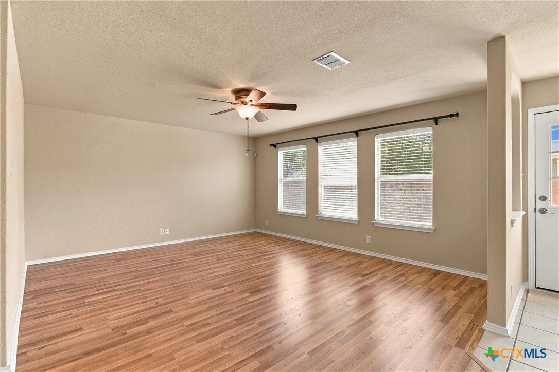 235 Roadrunner Avenue Property Photo 13