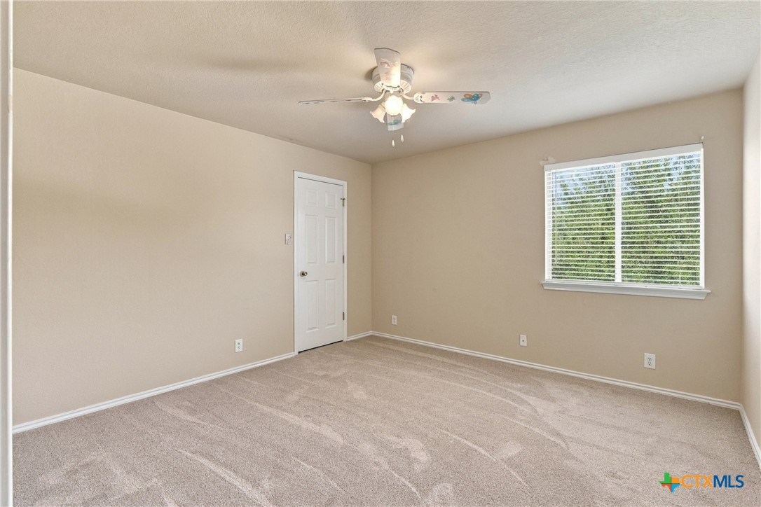 235 Roadrunner Avenue Property Photo 20