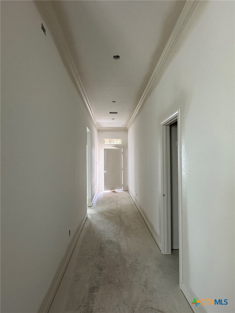 8012 Pineridge Way Property Photo 7
