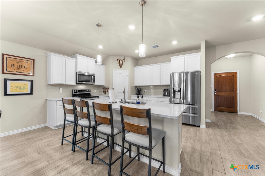 5873 Copano Loop Property Photo 10