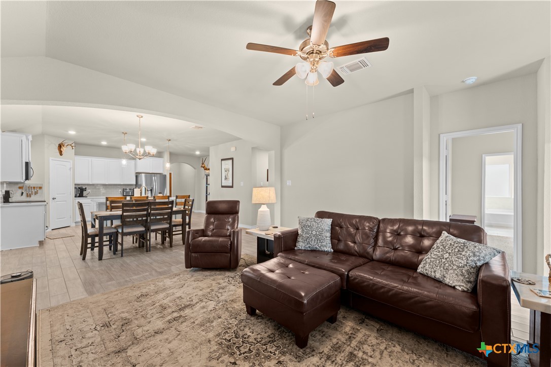 5873 Copano Loop Property Photo 14