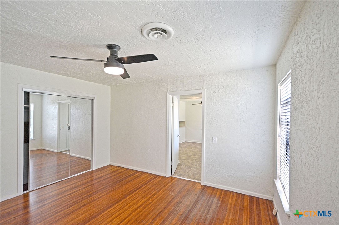 268 E Mill Street Property Photo 19