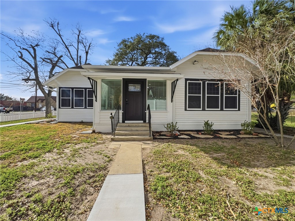 208 W Goodwin Avenue Property Photo 23