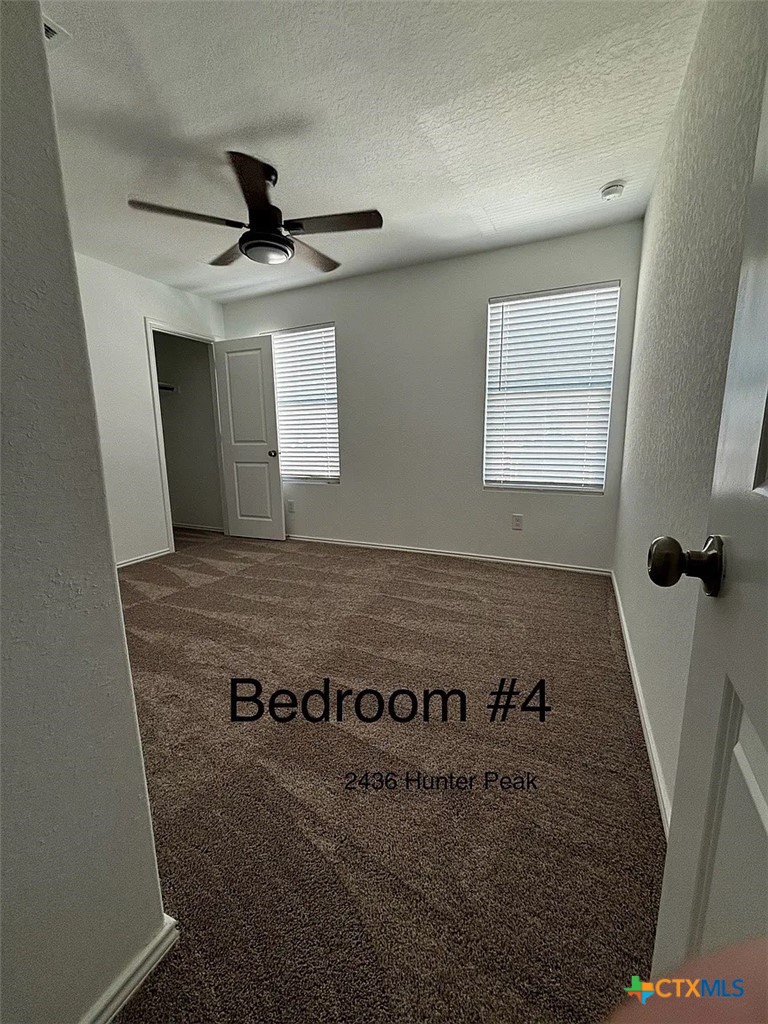 2436 Hunter Peak Property Photo 8
