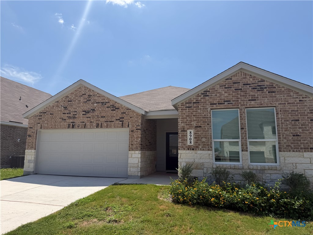 8908 San Carlos Property Photo 3