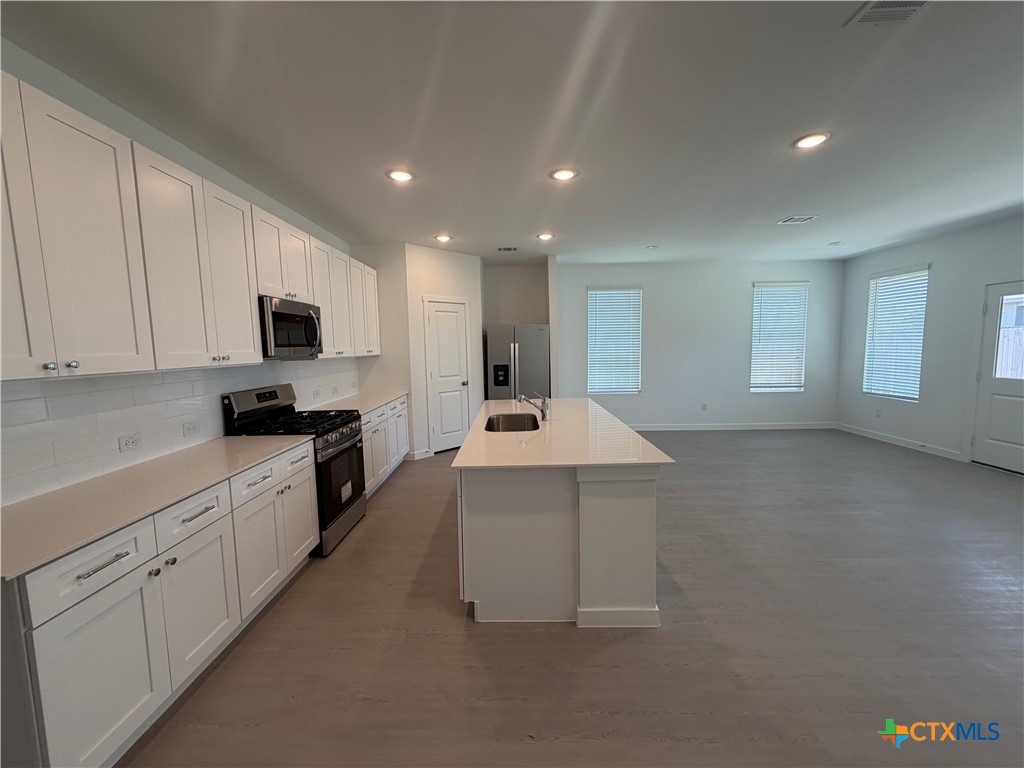 8908 San Carlos Property Photo 16