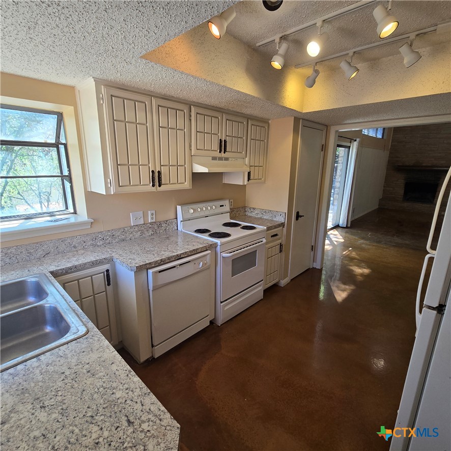 801 Old Ranch Road 12 Property Photo 8