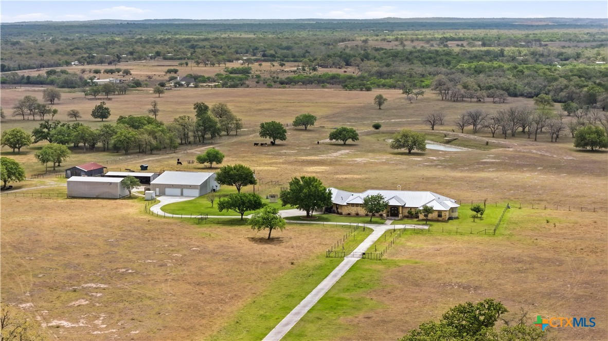 13661 E Highway 90 Property Photo 2